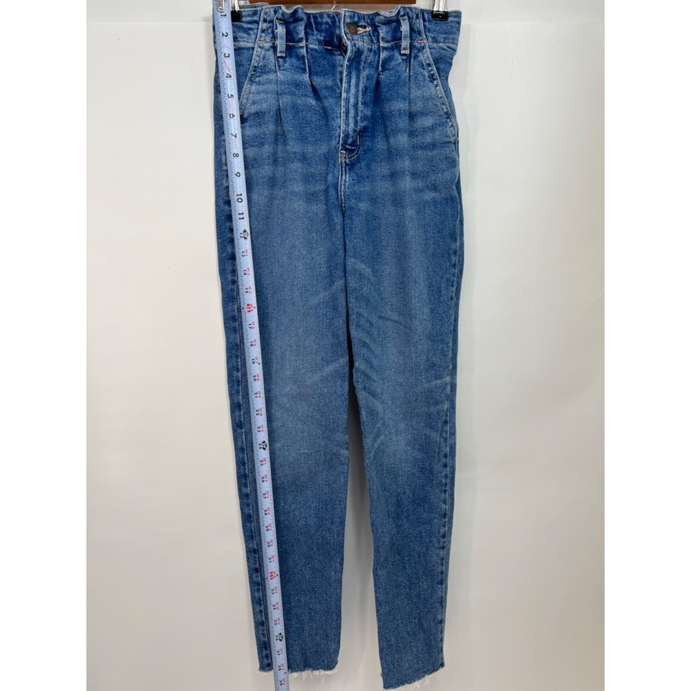womens hollister‎ ultra high rise mom jean size 0R, W24 27L Distressed Hem - Picture 4 of 11